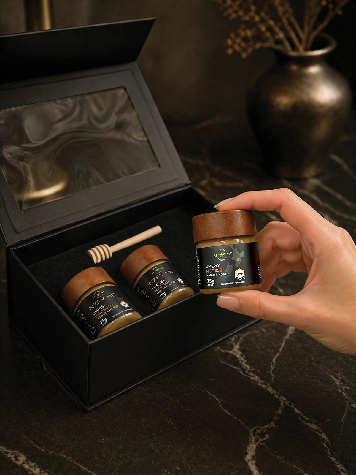 NZFY ME MANUKA HONEY EXPERIENCE SET
